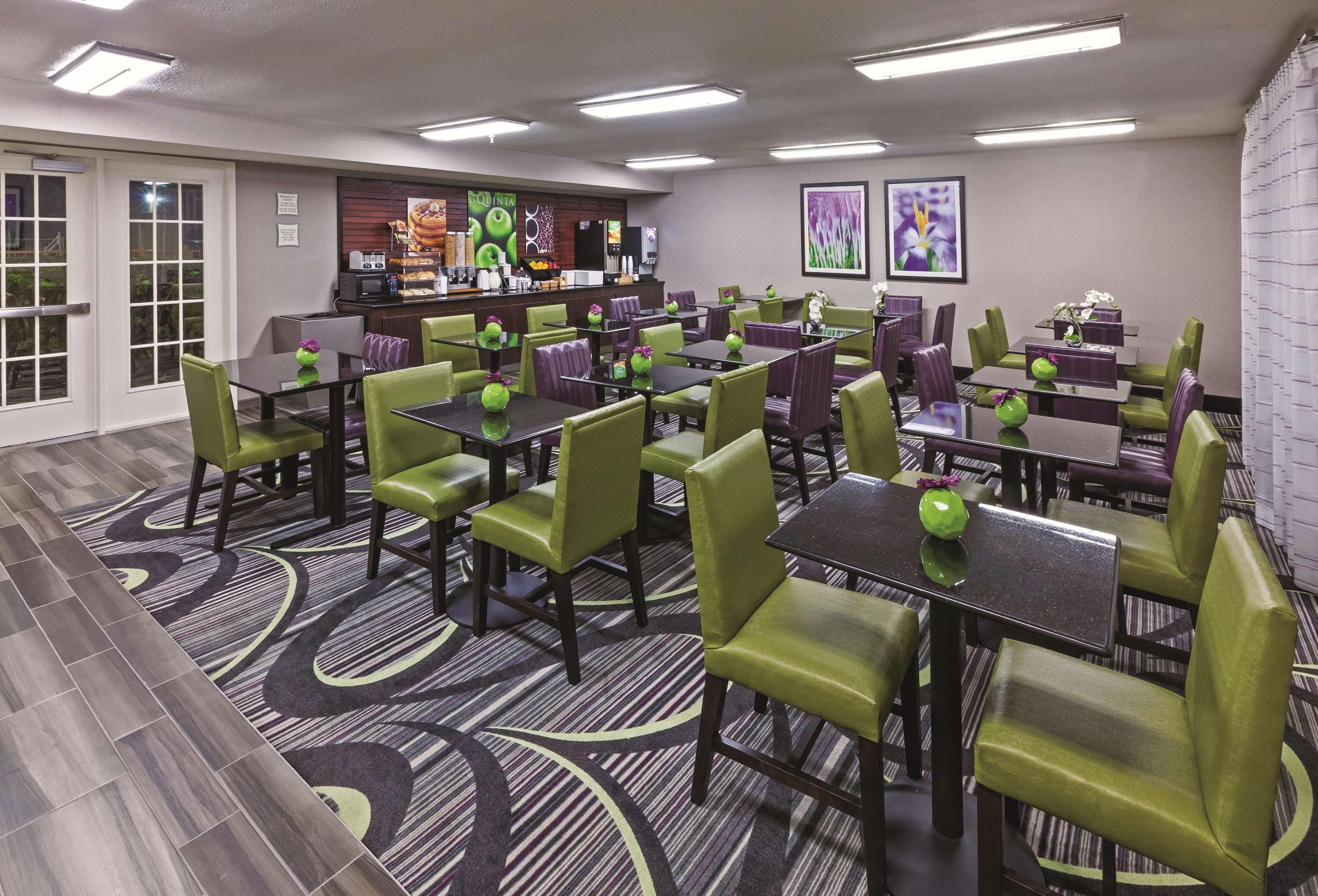 La Quinta Inn By Wyndham Сан Маркос Екстериор снимка