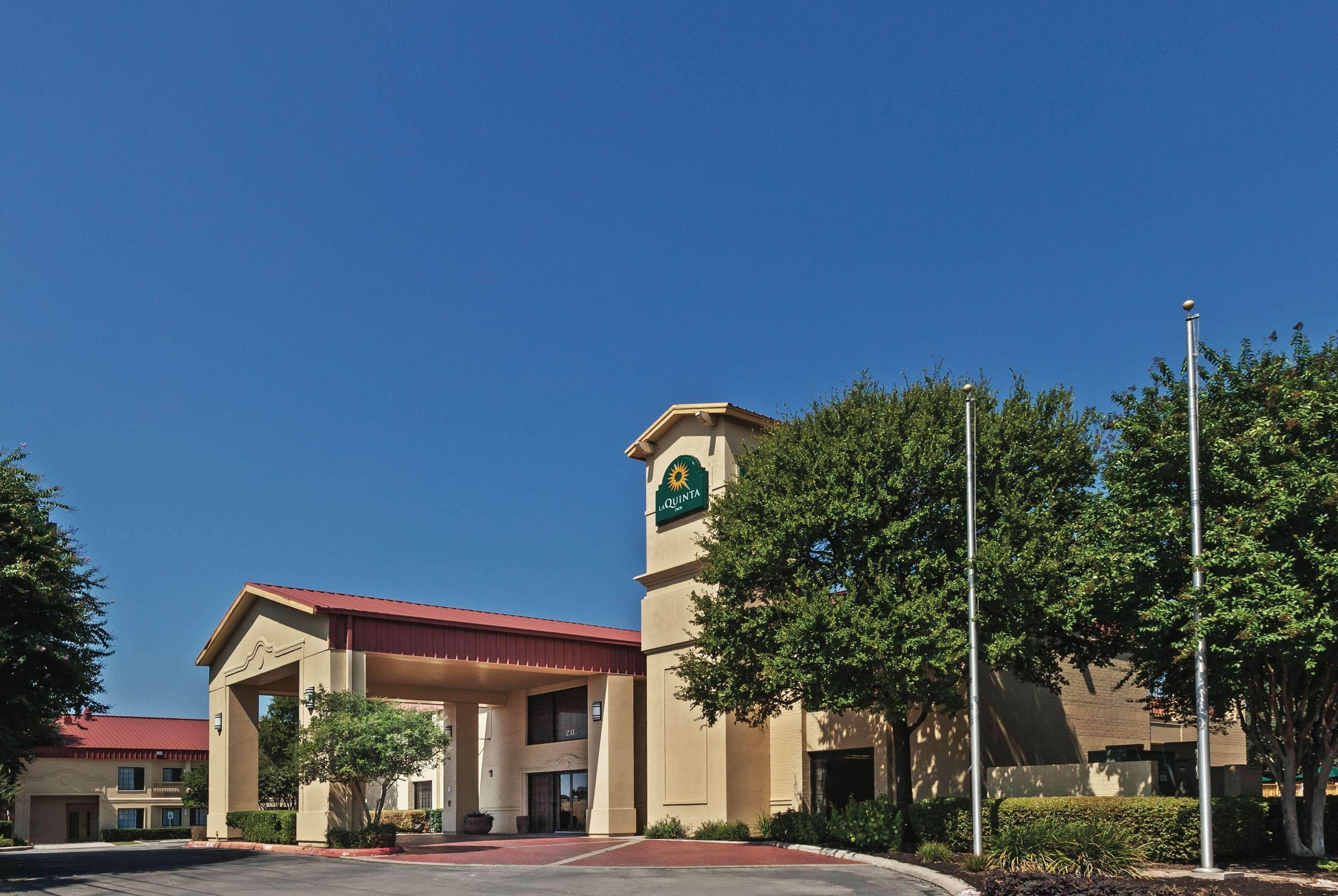 La Quinta Inn By Wyndham Сан Маркос Екстериор снимка