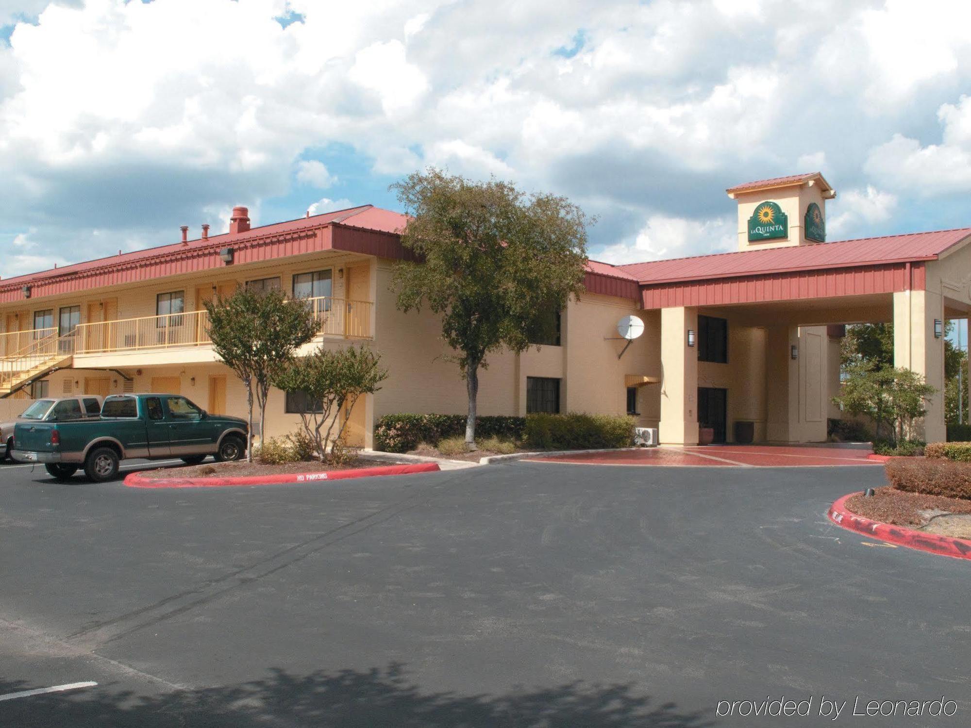 La Quinta Inn By Wyndham Сан Маркос Екстериор снимка